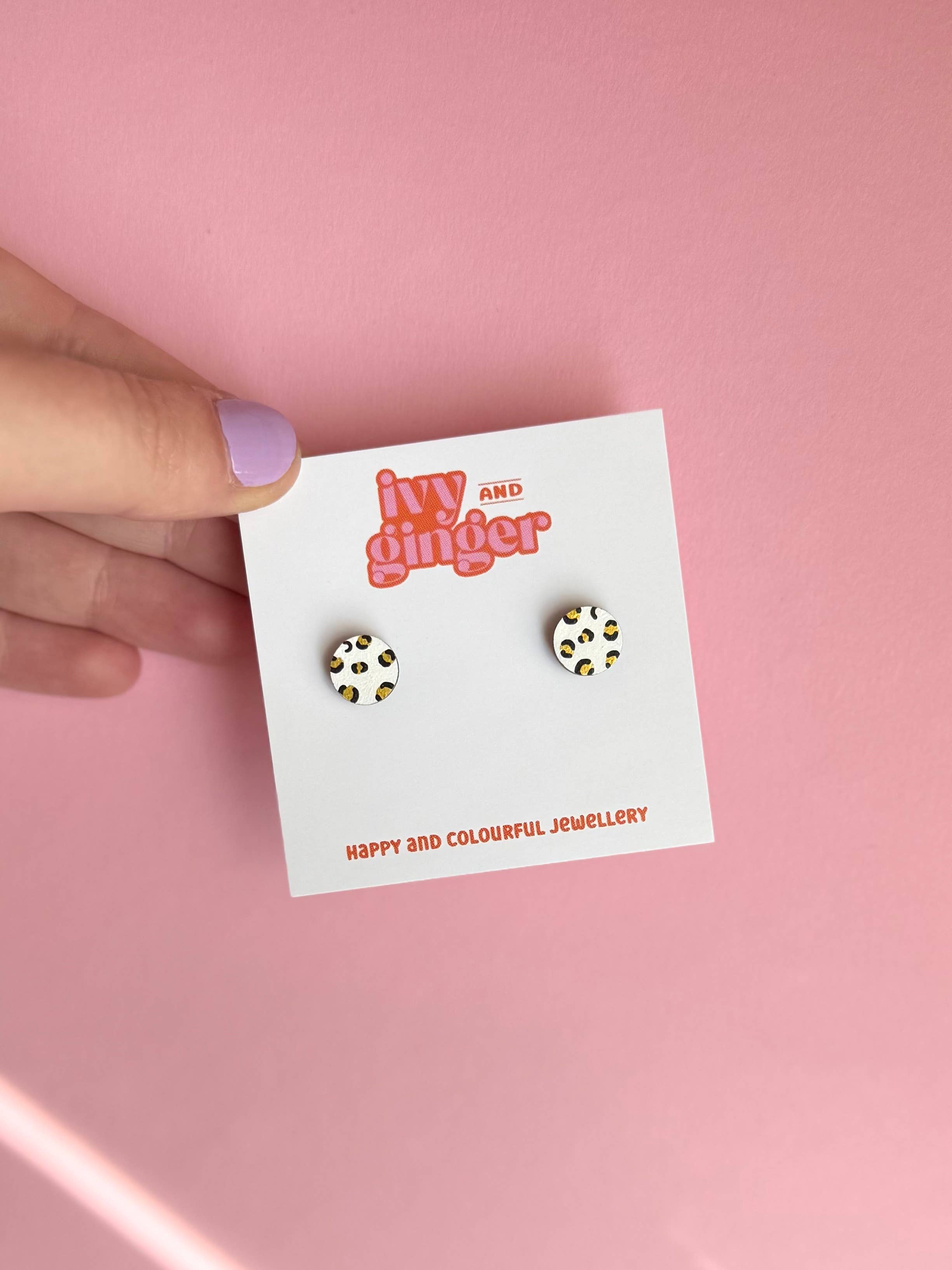 ivy and Ginger Mini white and gold circle leopard print stud earrings